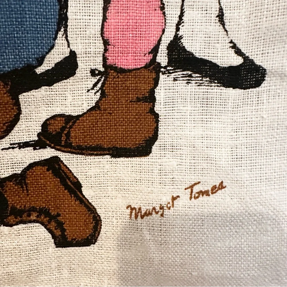 Christmas Tapestry Linen Santa Children Love By Margot Tomes 28